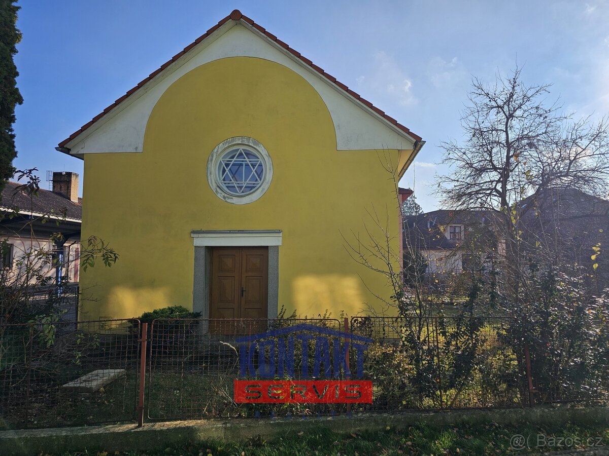 Historická budova s potenciálem přeměny na moderní rodinný d - 7