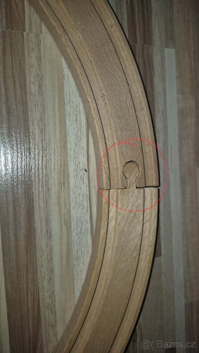 dřevěná vláčkodráha osmička + přejezd - 7