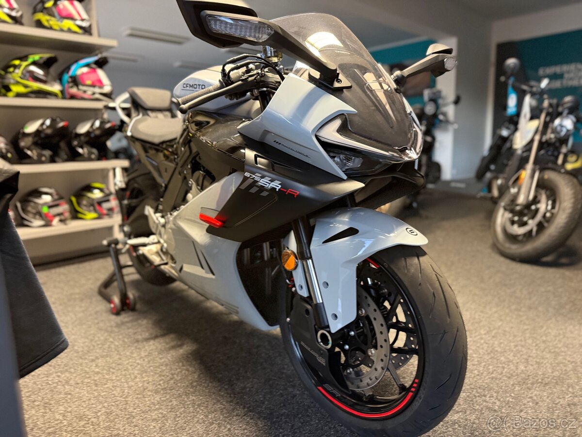 CF MOTO 675 SR-R - 7
