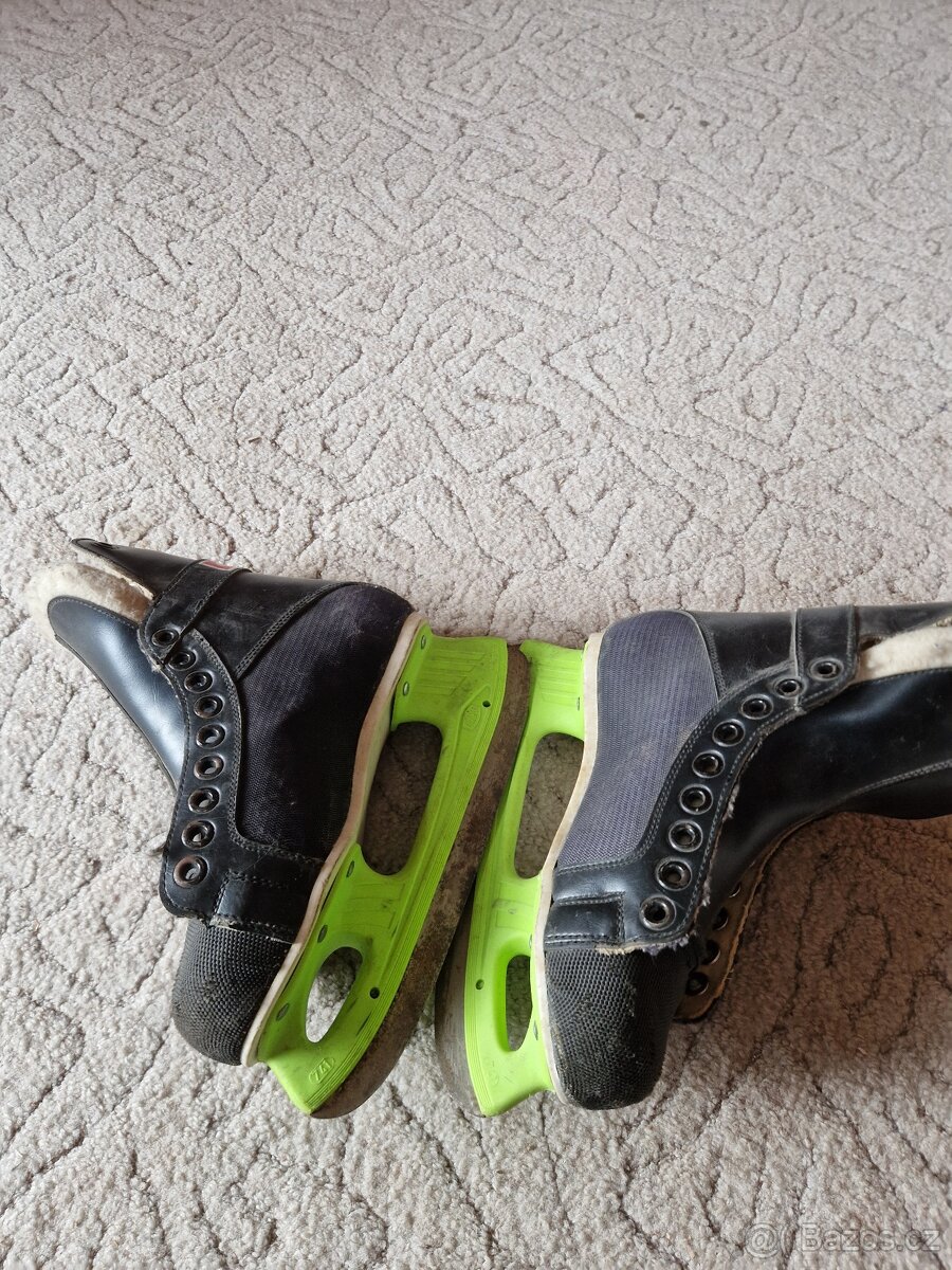 Dětské brusle CCM - 7