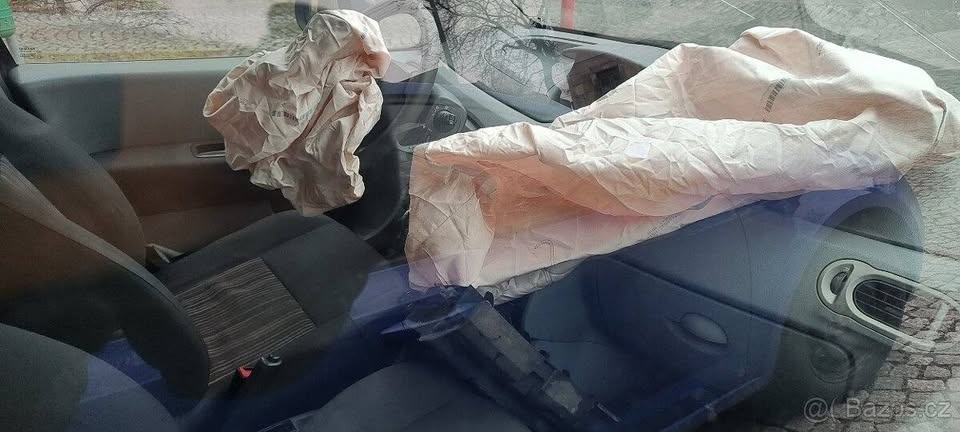 Renault modus 1.5 dCi 2008 na díly - 7