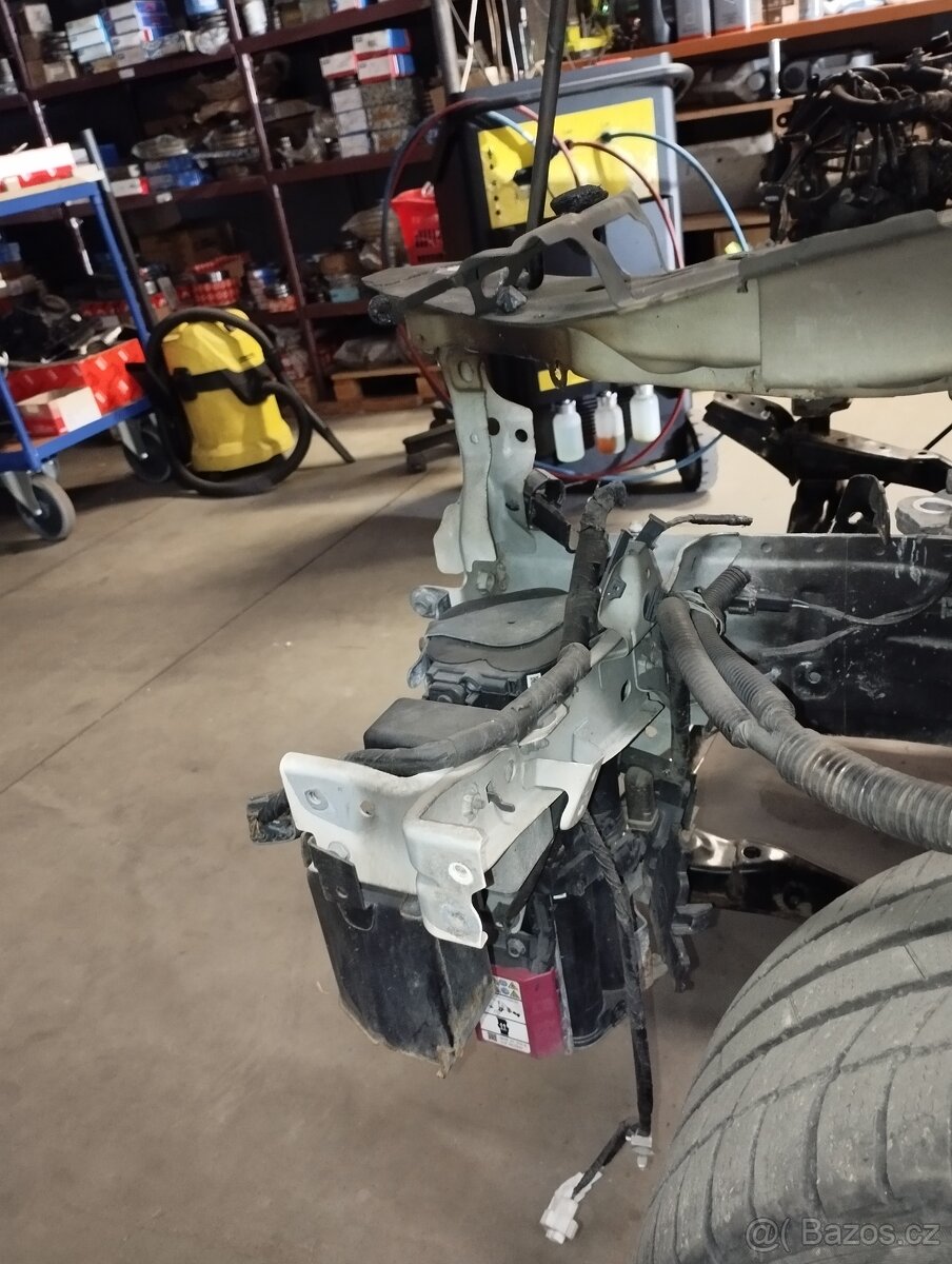 Mazda 6 GJ, výstuha předního nárazníku 52-070, nosník výřez - 7