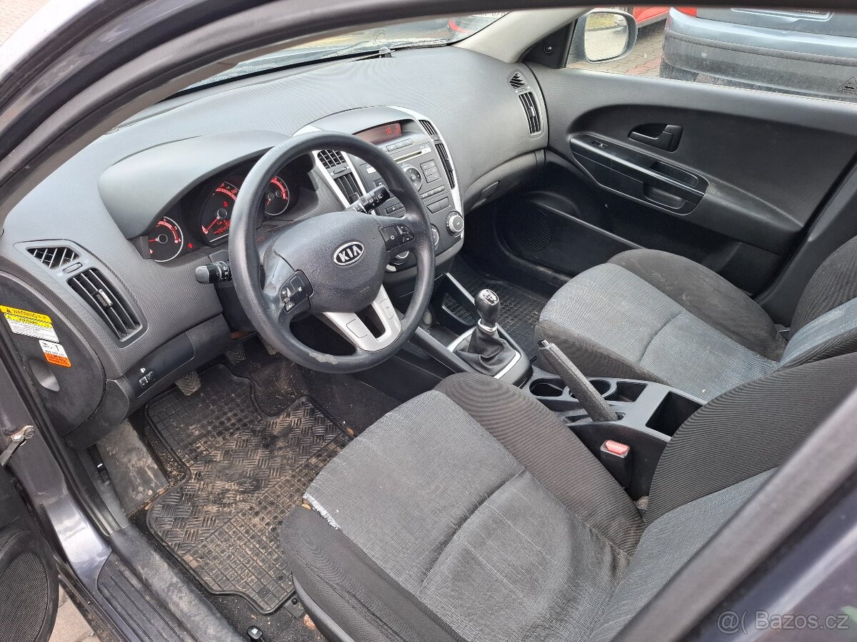 Kia Ceed 1.6 crdi 66 kw - 7