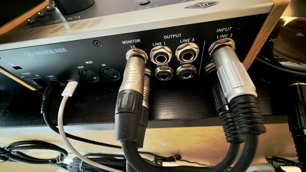 2x GENELEC 8040 BPM (+ UA Volt 476 v případě zájmu) - 7