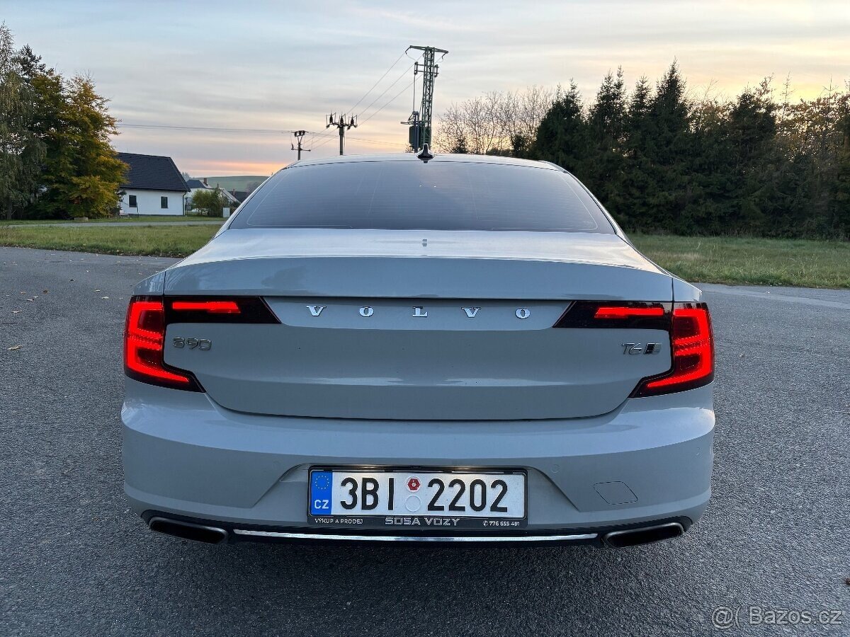 Volvo S90 T6 AWD Inscription – 235 kW, 4×4 - 7
