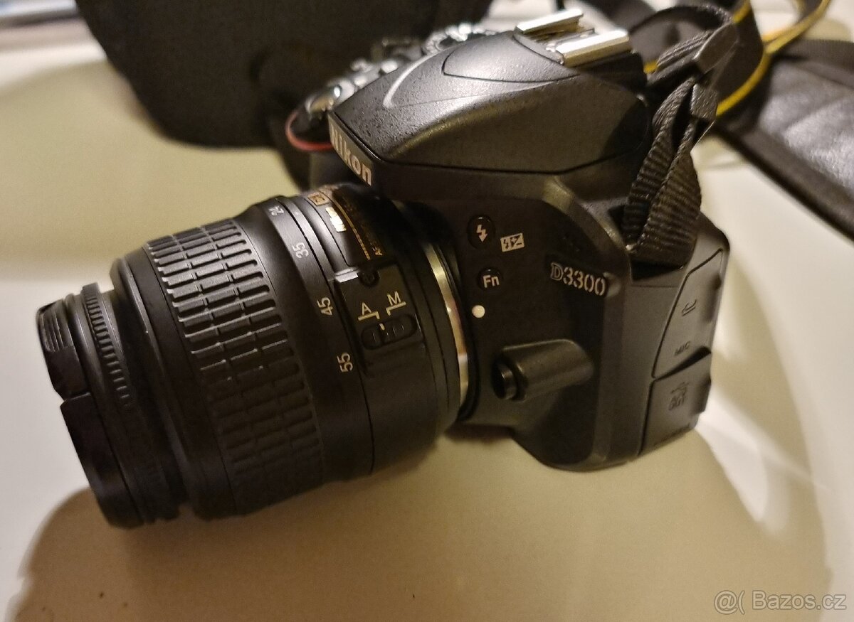 Zrcadlovka Nikon D3300 - 7
