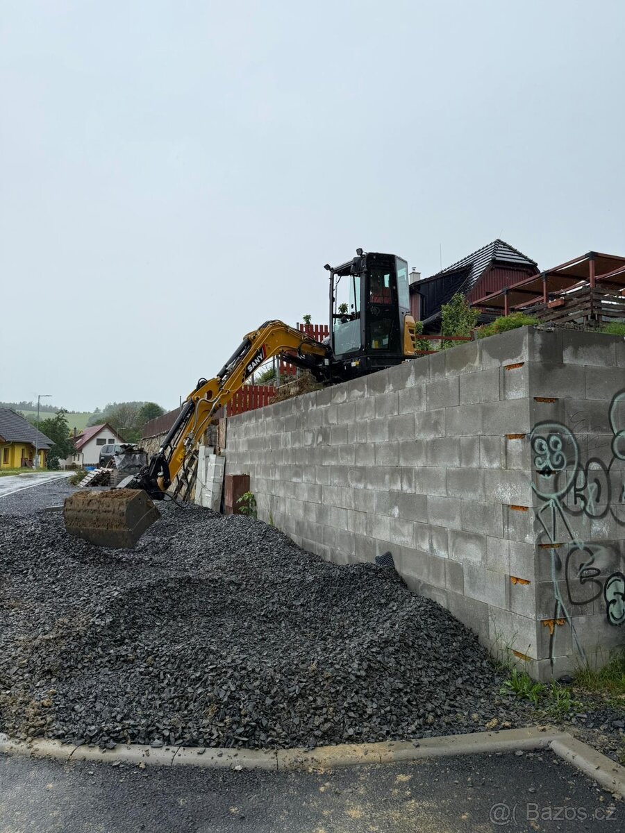 Zemni a výkopové práce Davídek - 7