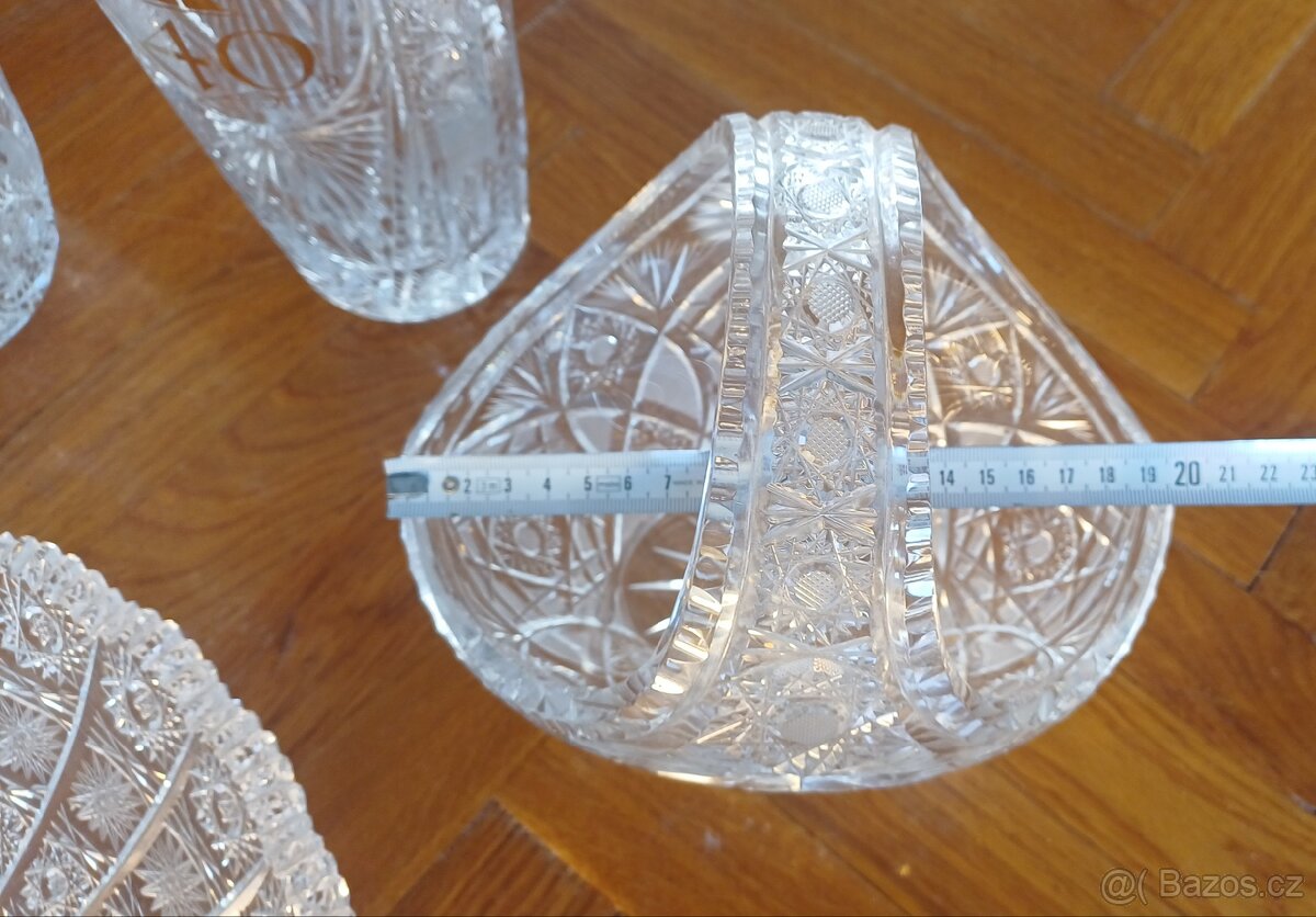 Broušené vázy, mísy, podnosy - 7