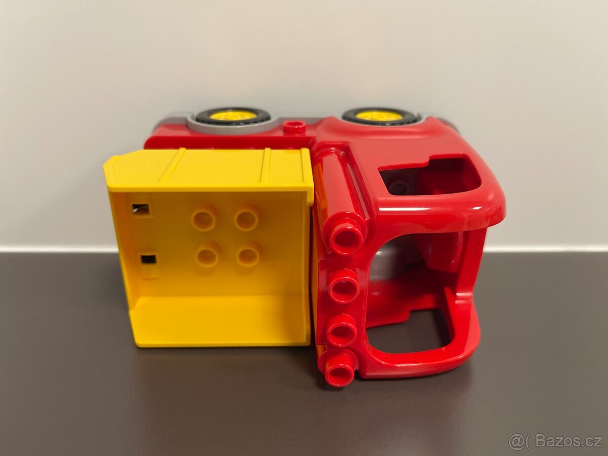 Lego Duplo červené auto - 7