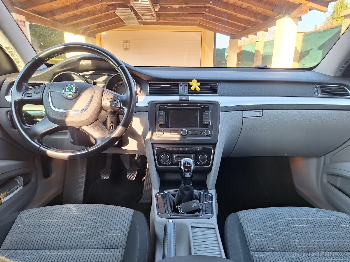 Škoda Superb II combi 4x4 125kw (3T5) 2.0 TDI CFGB 134500 km - 7