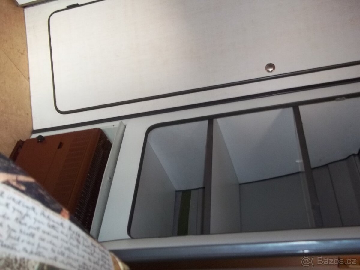 Obytná dodávka Ford Tranzit - 7