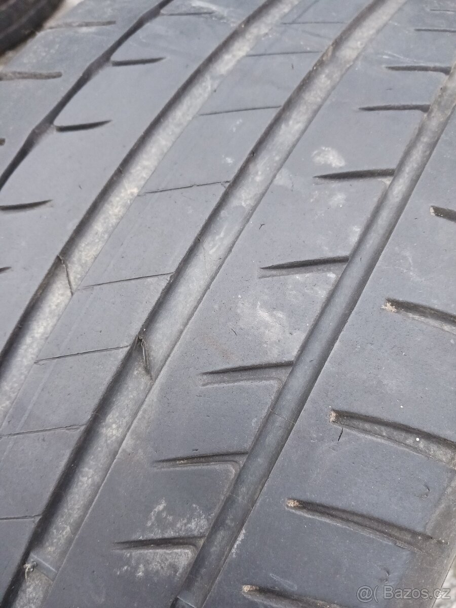 Pneu Pirelli Rosso, Uniroyal Rally, Michelin Classic - 7