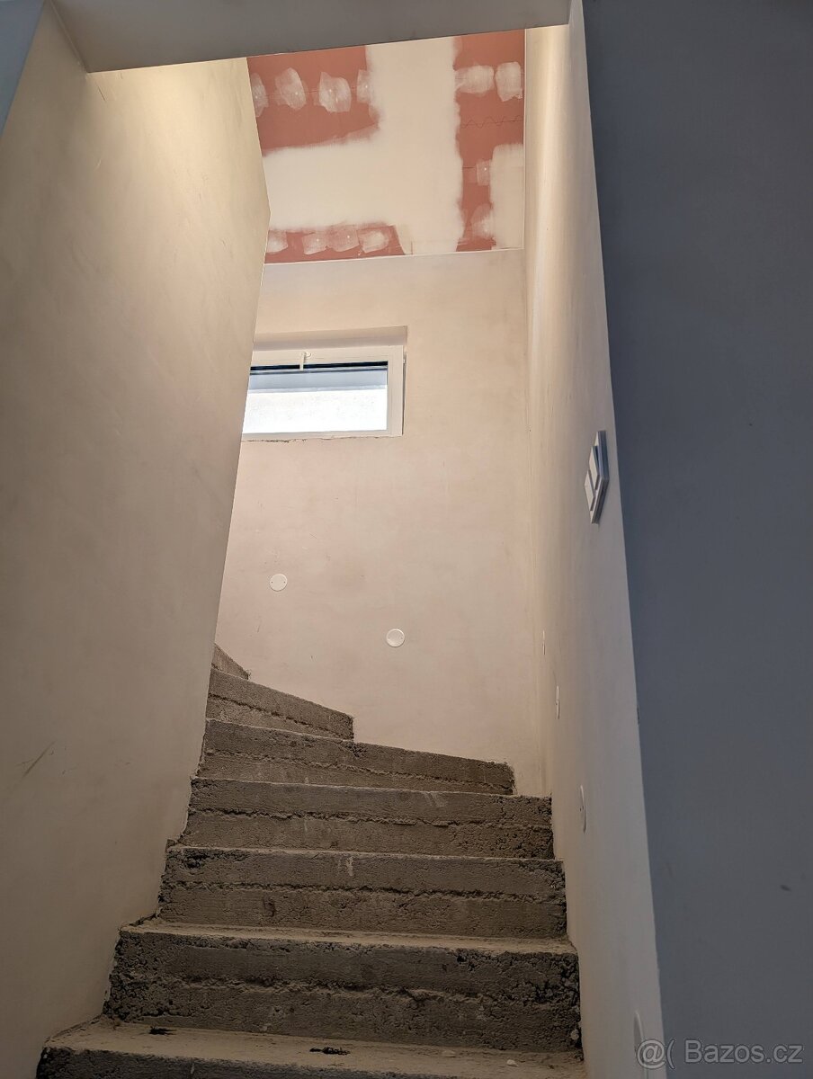 Prodej rodinného domu 171 m², pozemek 734 m² Hrušky u Brna - 7