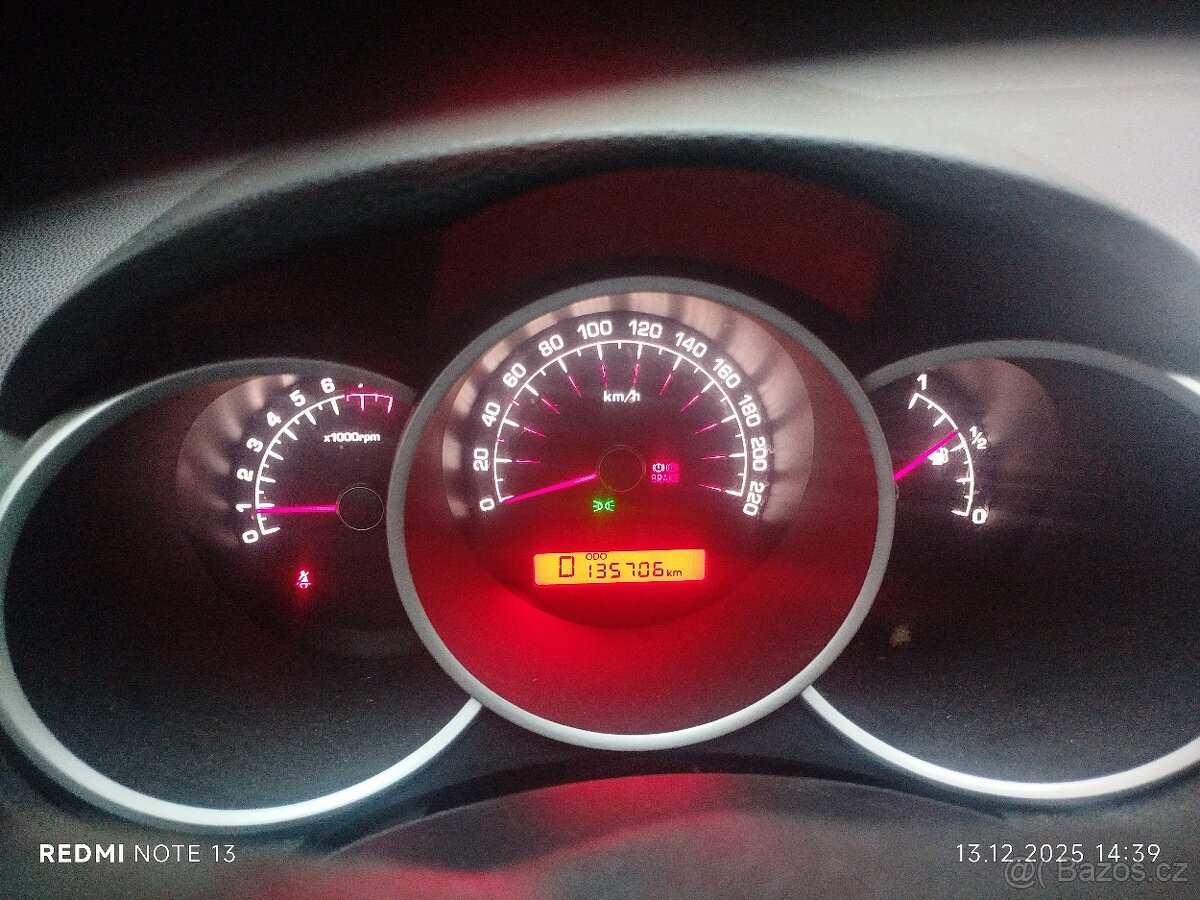 Kia Venga 1,6 CVVT, 2011, automat, 1 majitel, serv. knížka - 7