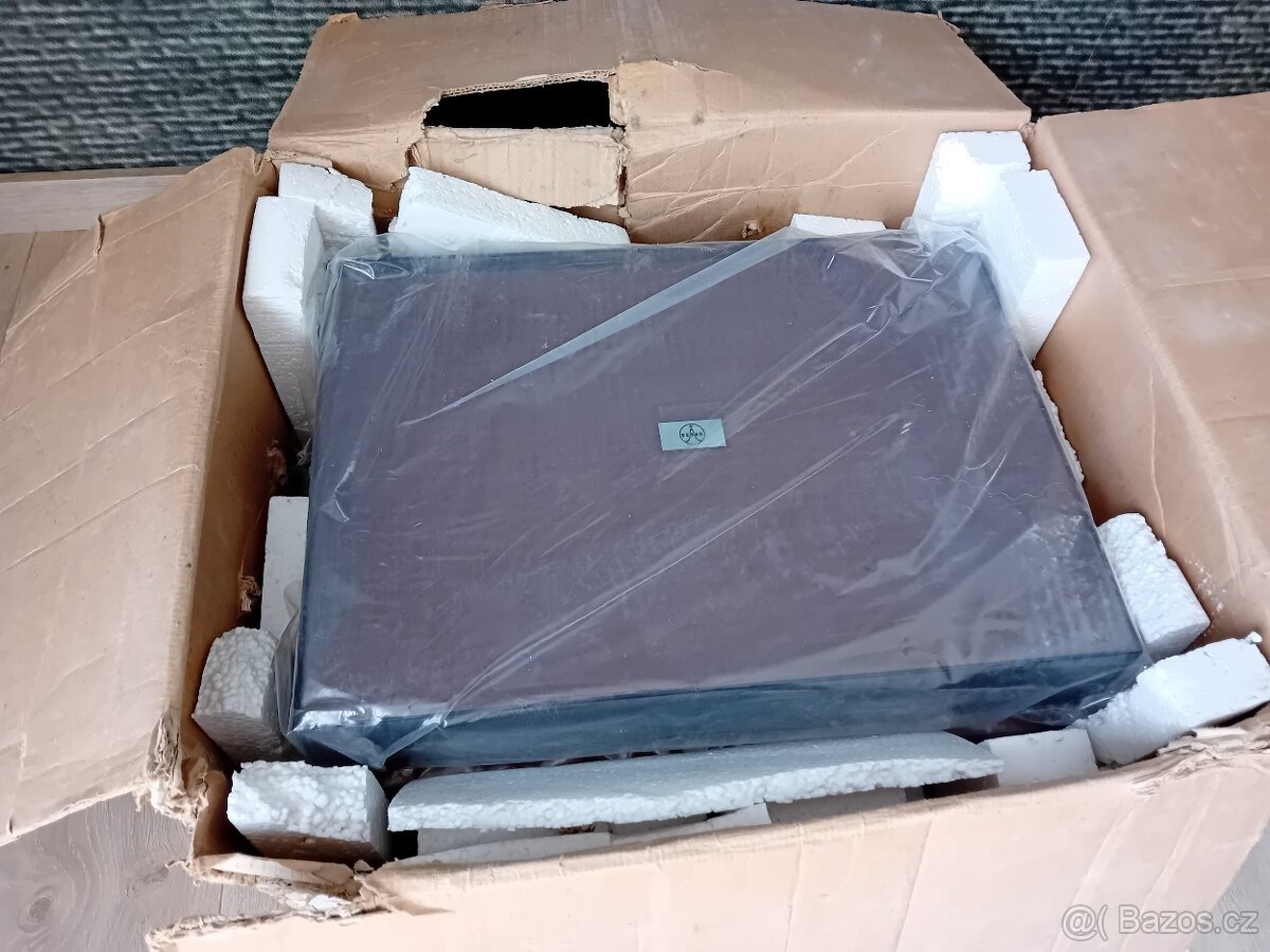 Gramofon Tesla NC 450 - 7