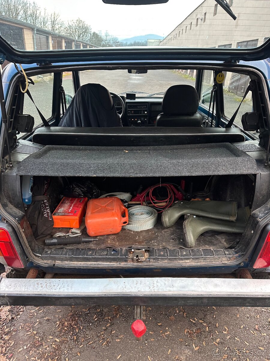 Lada niva 1.7i - 7