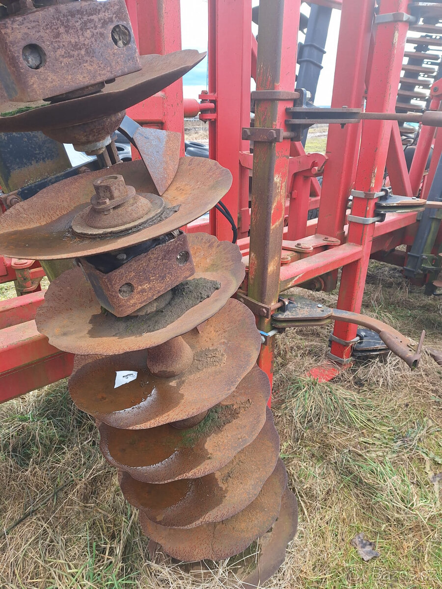 Kypřič Grégoire Besson - 7