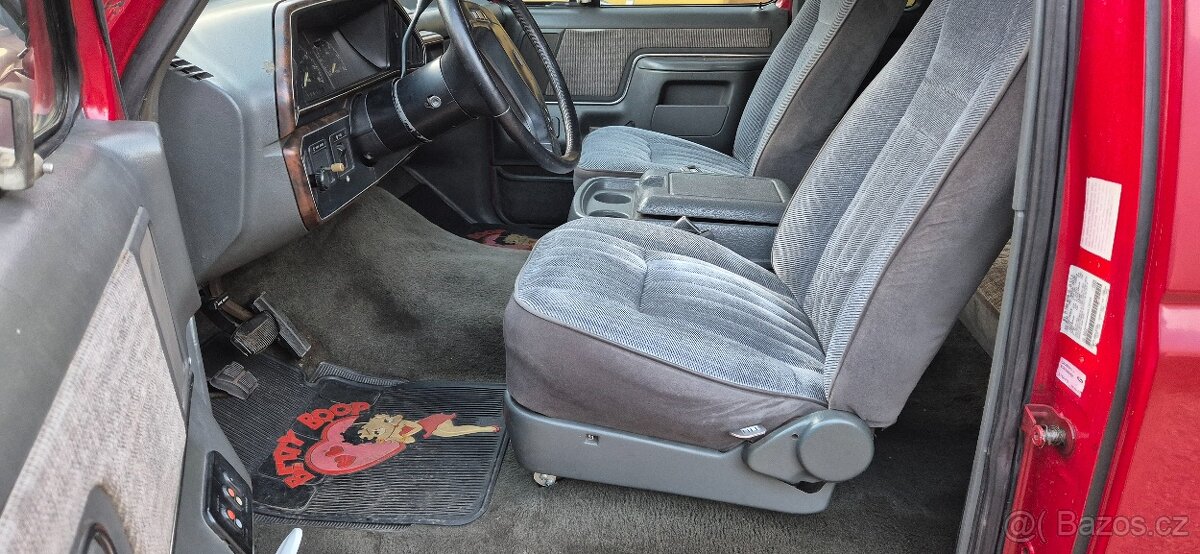 Ford F-250 V8 automat - 7