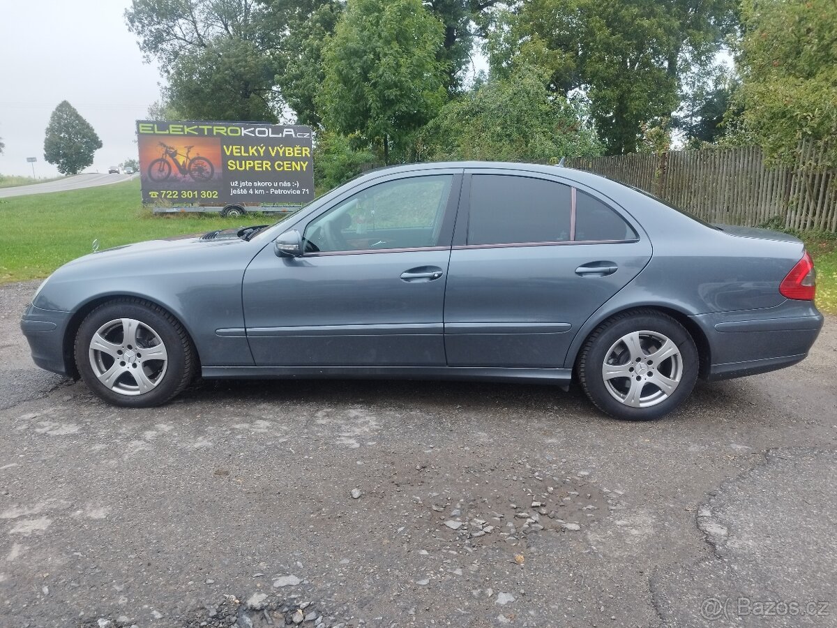 Mercedes-Benz E 220 CDi manuál - 7