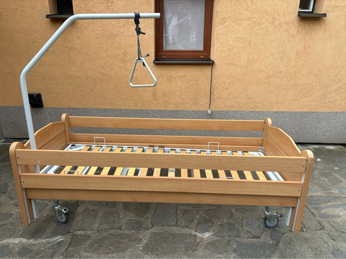 Polohovací postel - 7