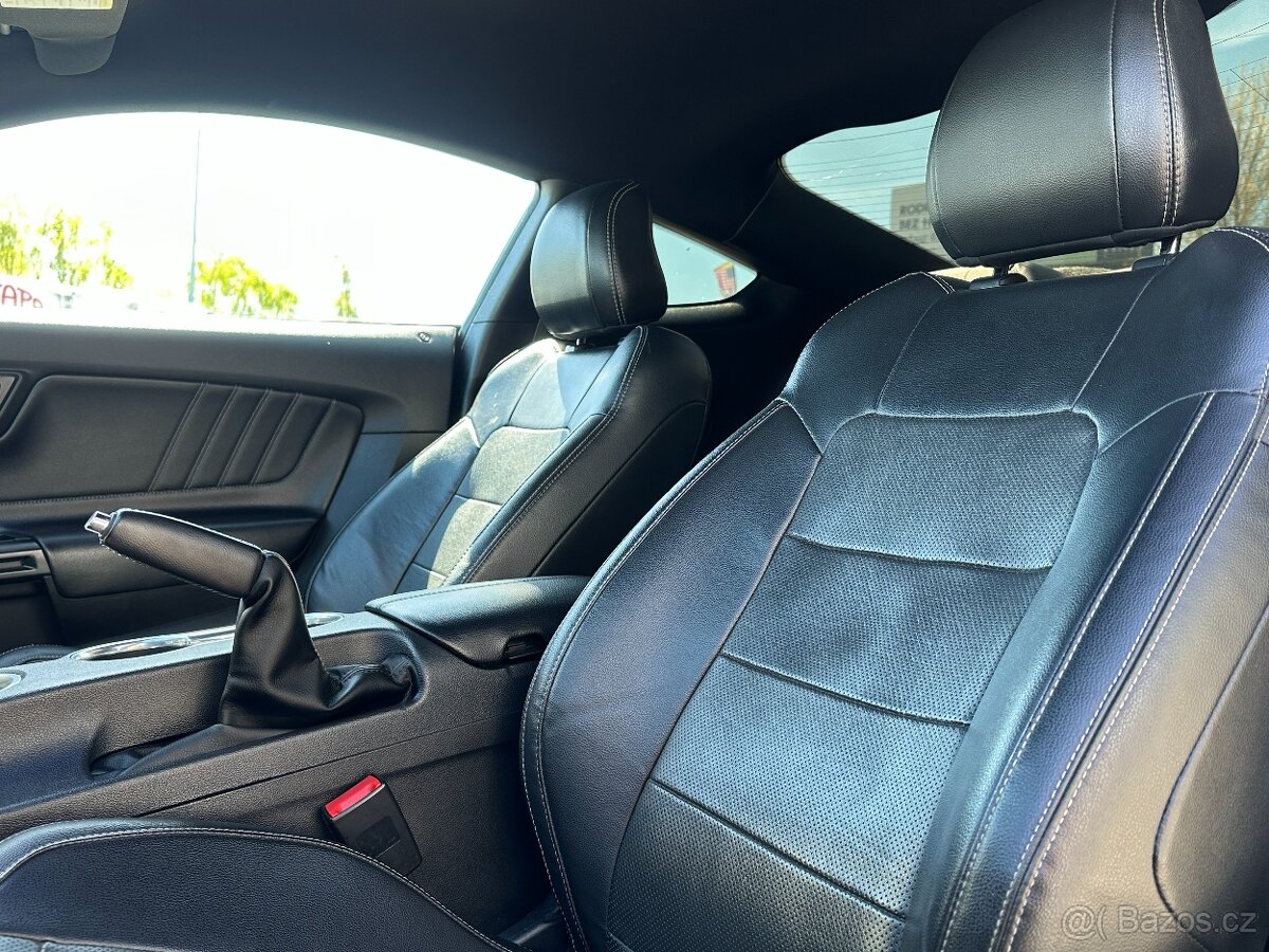 Ford Mustang 2021 - 7