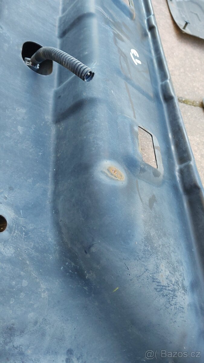 Nissan Terrano 2 – Výztuha nárazníku zadní - 7