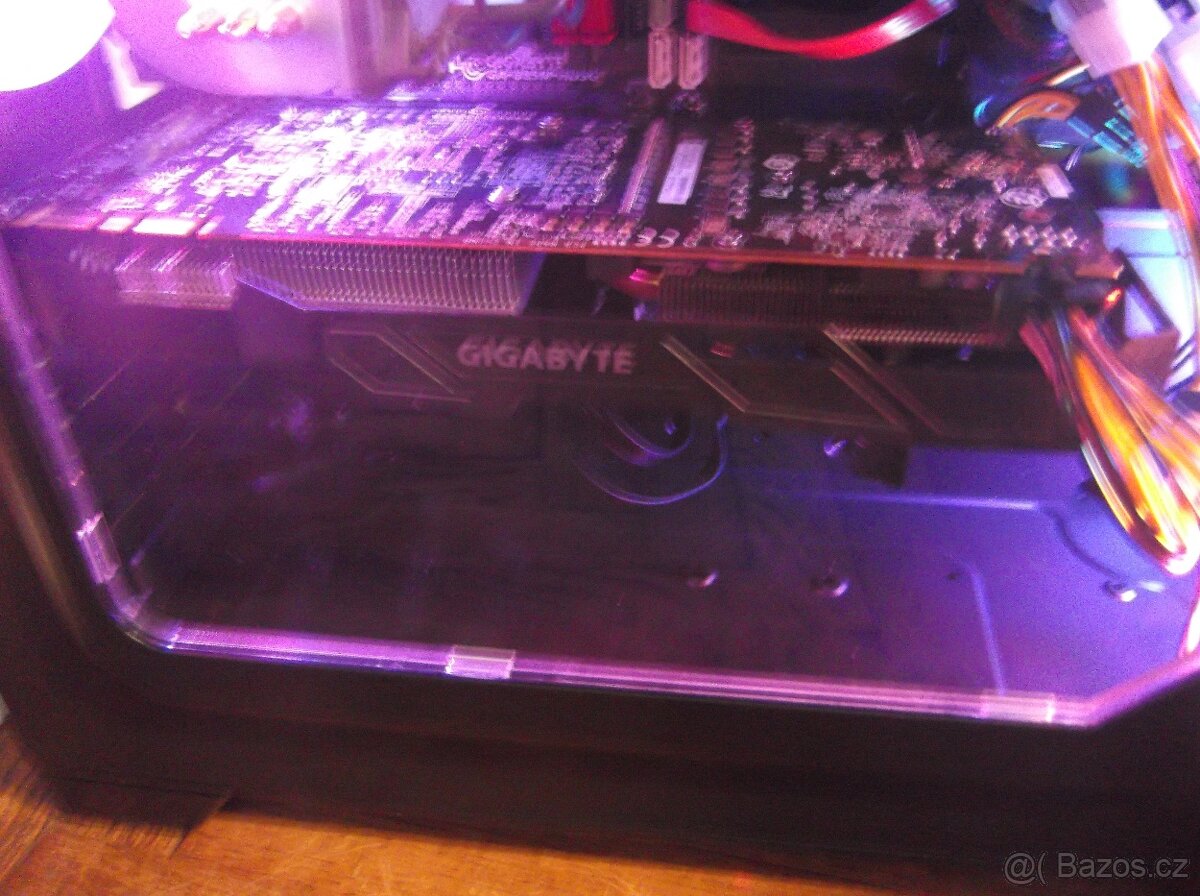 herní PC-i7 4790+GTX 1070+16GB RAM+SSD - 7