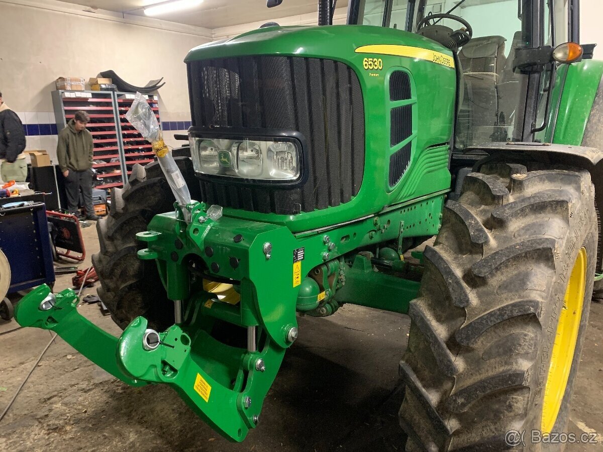 přední tříbodový závěs pro traktory John deere - 7