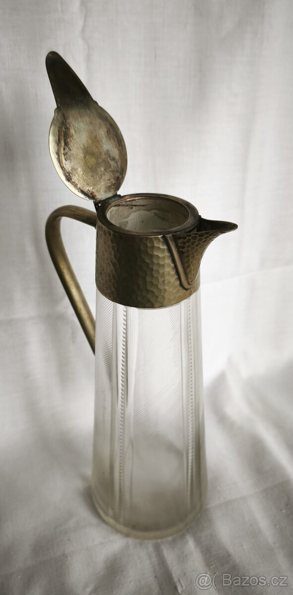 skleněná karafa s kovovým víkem - 7