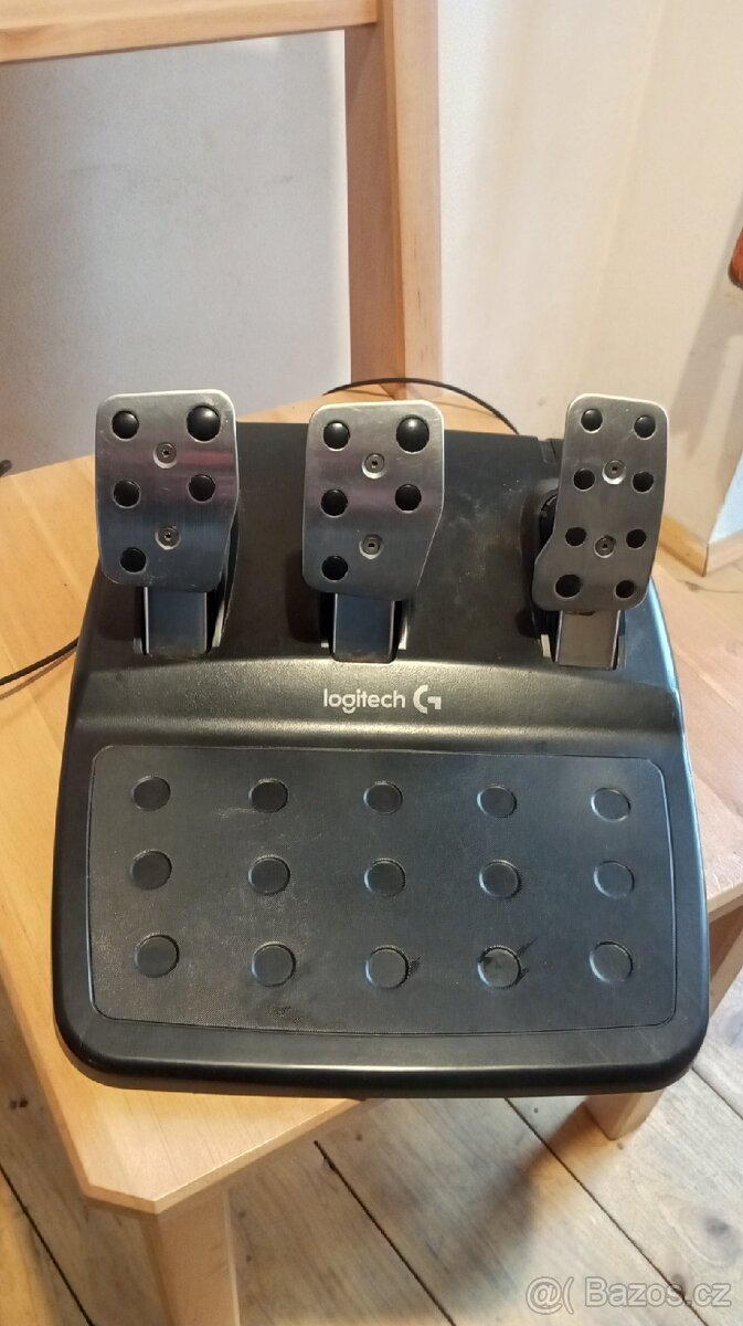 Logitech g29 - 7