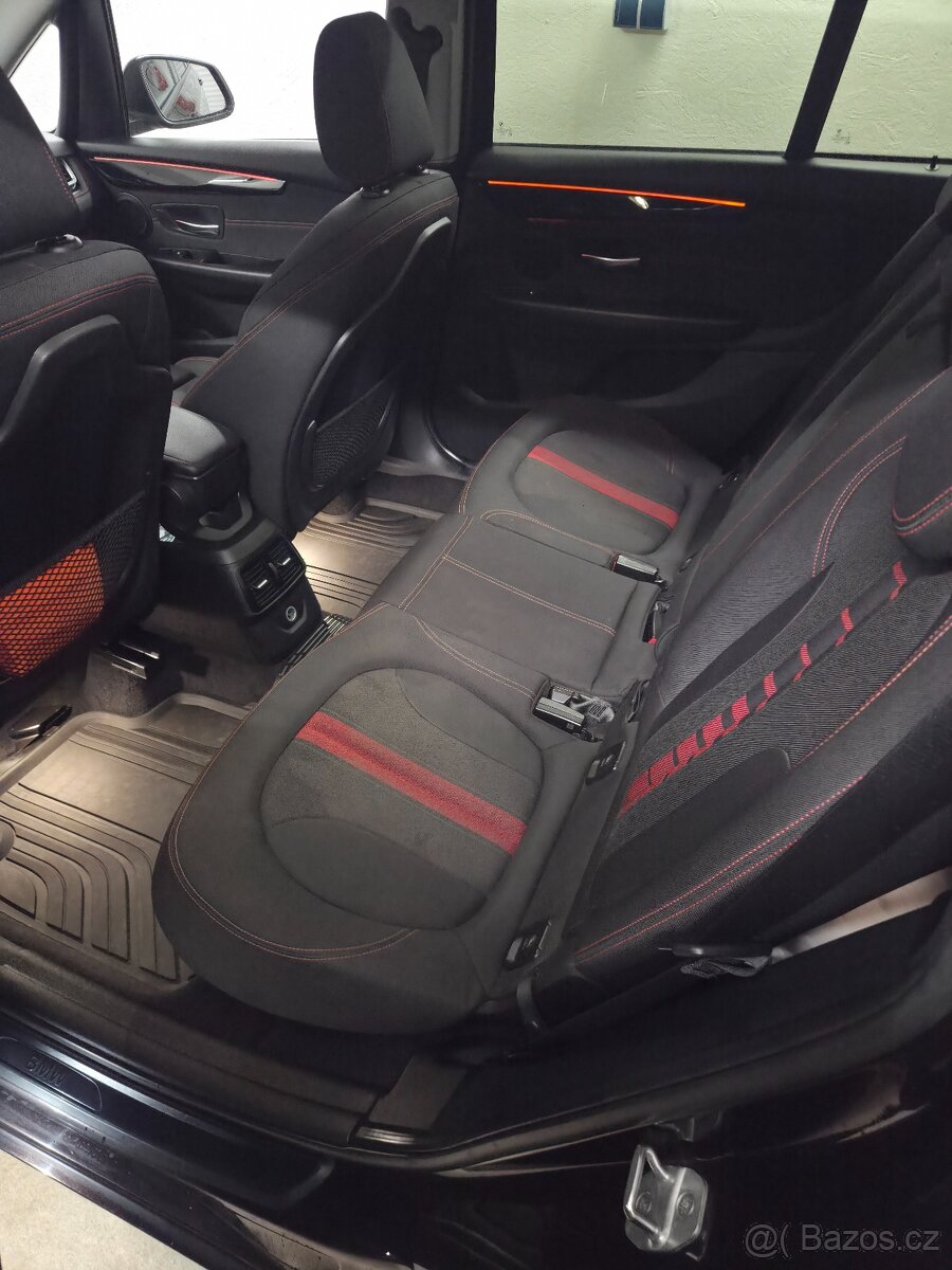 BMW grand tourer - 7