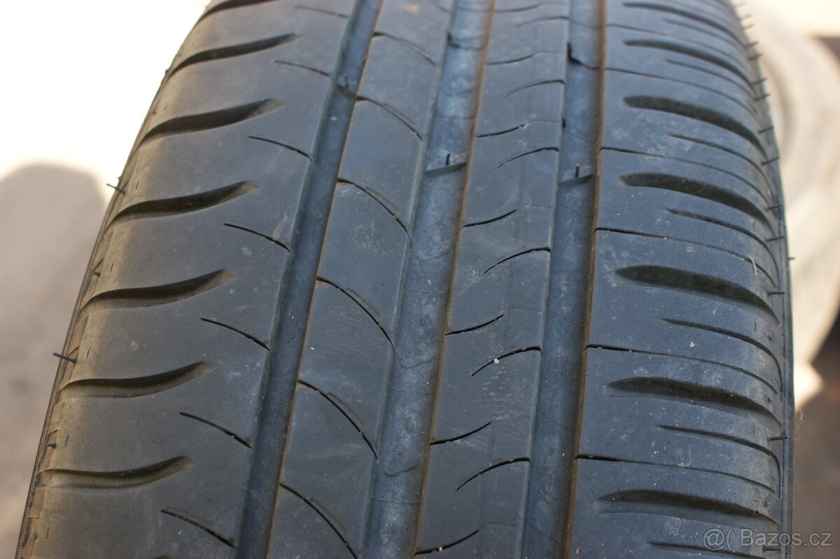 kola originál Skoda nebo taky na VW Seat Audi letni pneu - 7