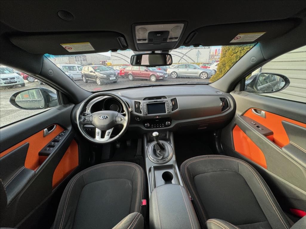 Kia Sportage 2,0 (2012) - 7