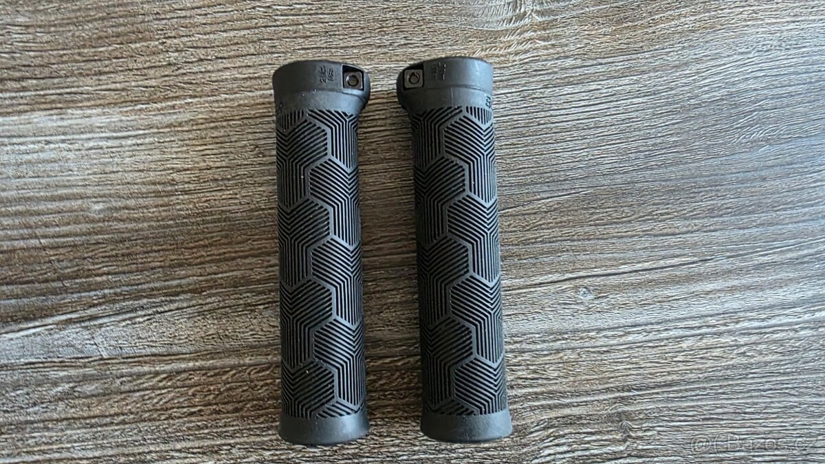 komponenty Trek Rail , Shimano, Bontrager - 7