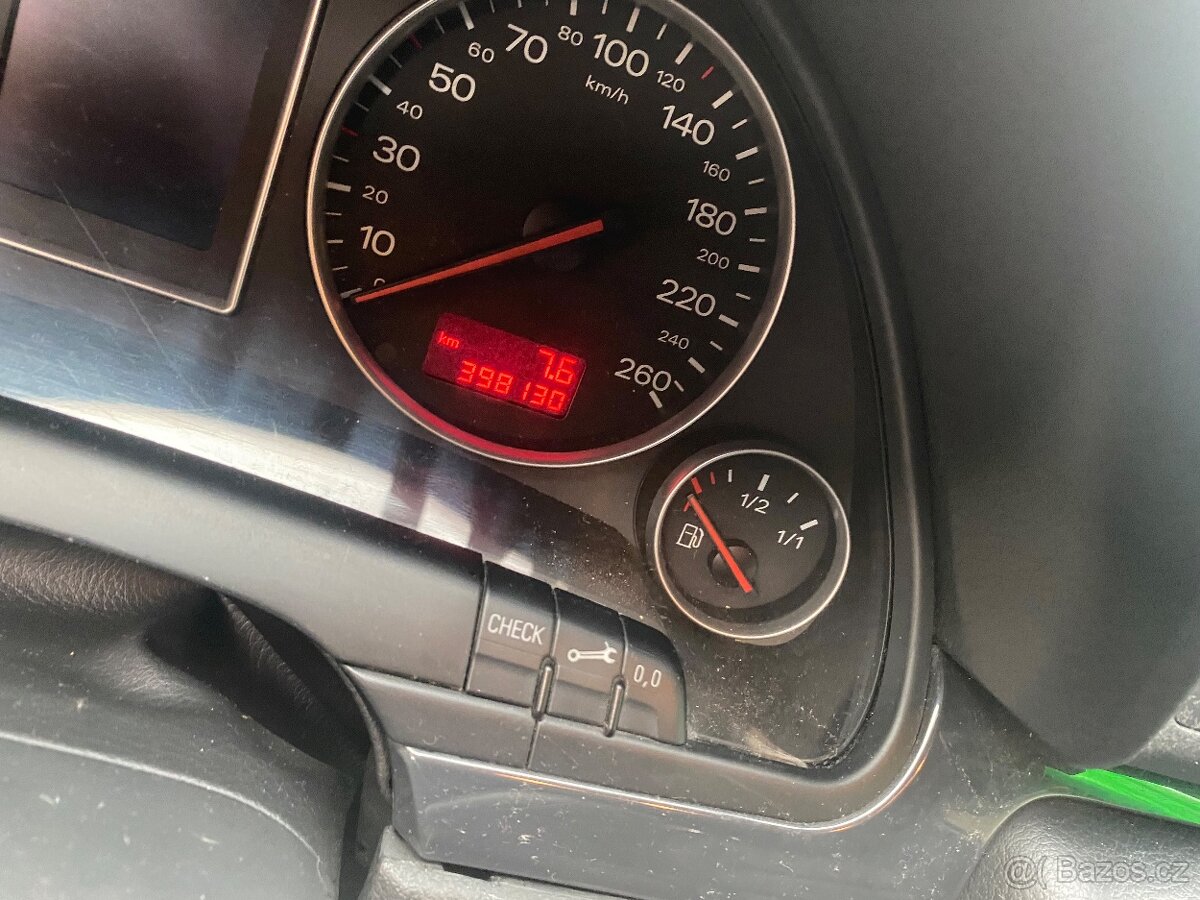 Prodám Audi a4b6 - 7