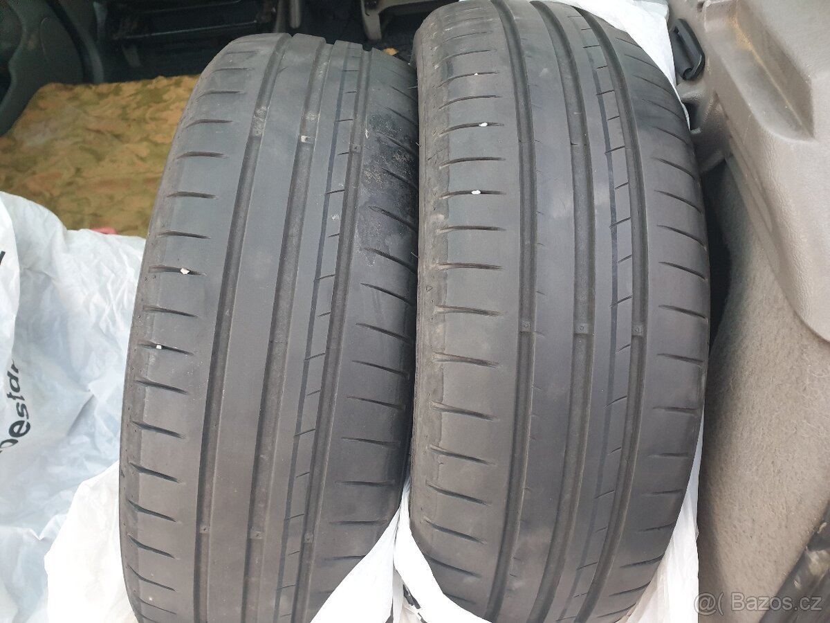Dunlop R15 - 7