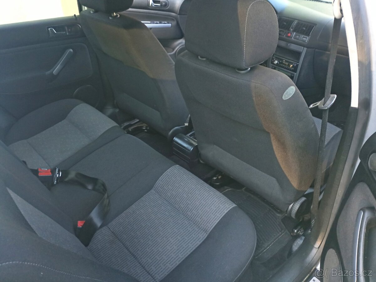 VW Golf 4 1.4 16V - 7