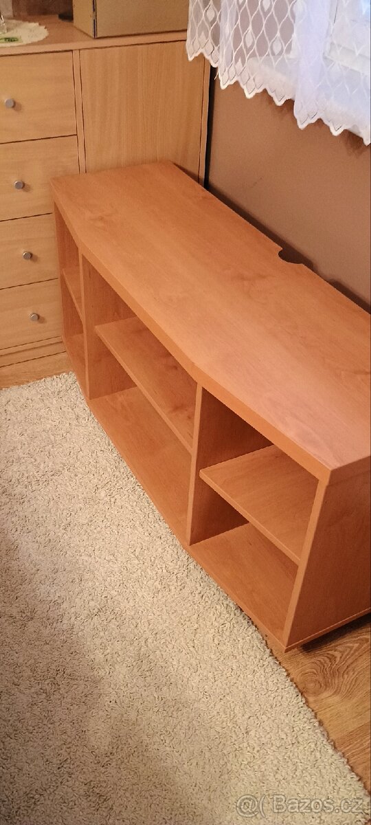 Tv a hifi stolek dřevo masiv - 7