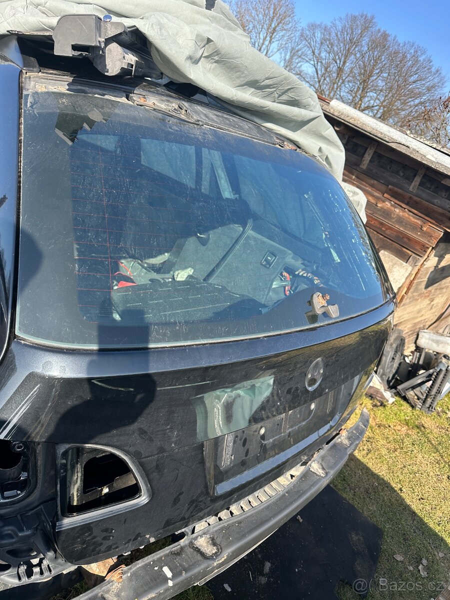 Bmw e61 zadní víko kufru - 7
