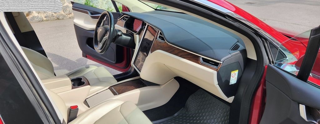 Tesla Model X, RED - 4X4 SOH-87,3 odopočet DPH - 7