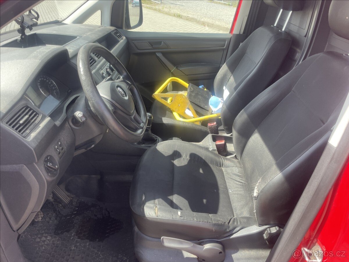 VW CADDY 2,0TDI 81kw 4-MOTION Klima 2016 DPH EON - 7