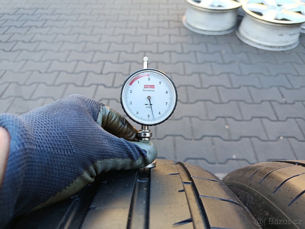 235/55/19 letní pneu dunlop - 7