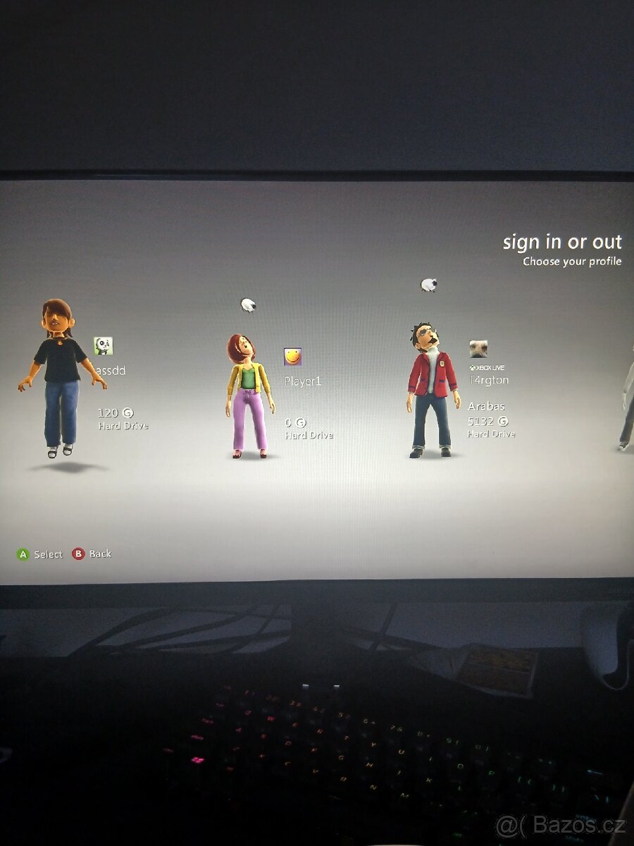 Xbox 360 E 500Gb + 23her - 7