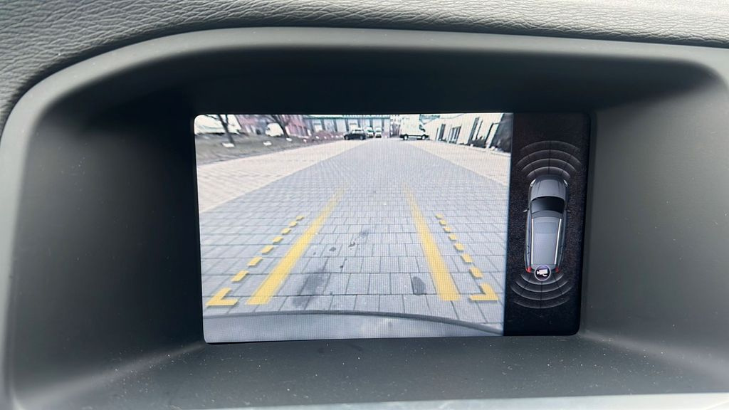 Volvo V60 D5 158KW kůže, automat - 7