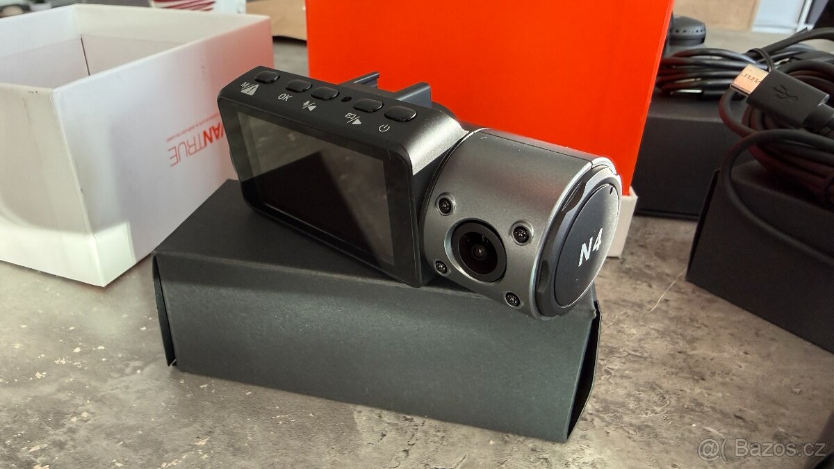 Autokamera Vantrue OnDash N4 - 7