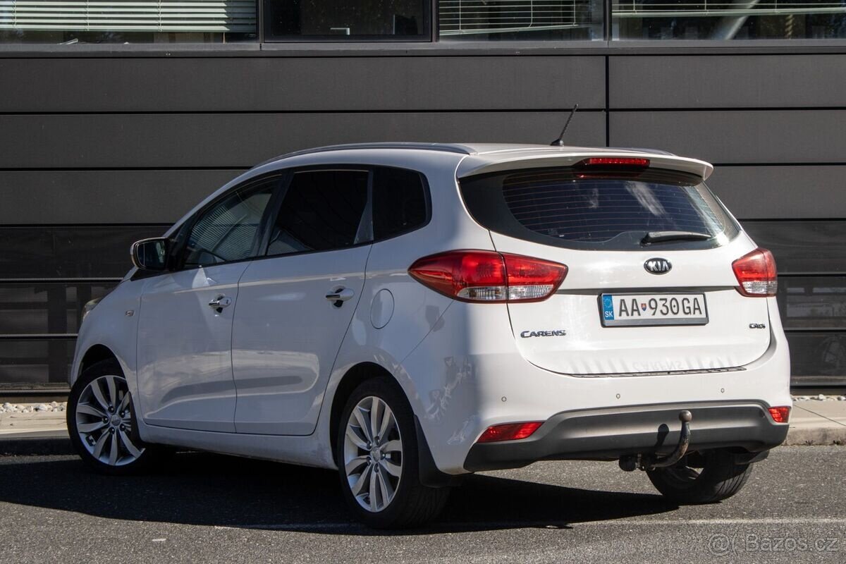 Kia Carens 1.7 CRDi / 85kW / M6 / 2017 - 7