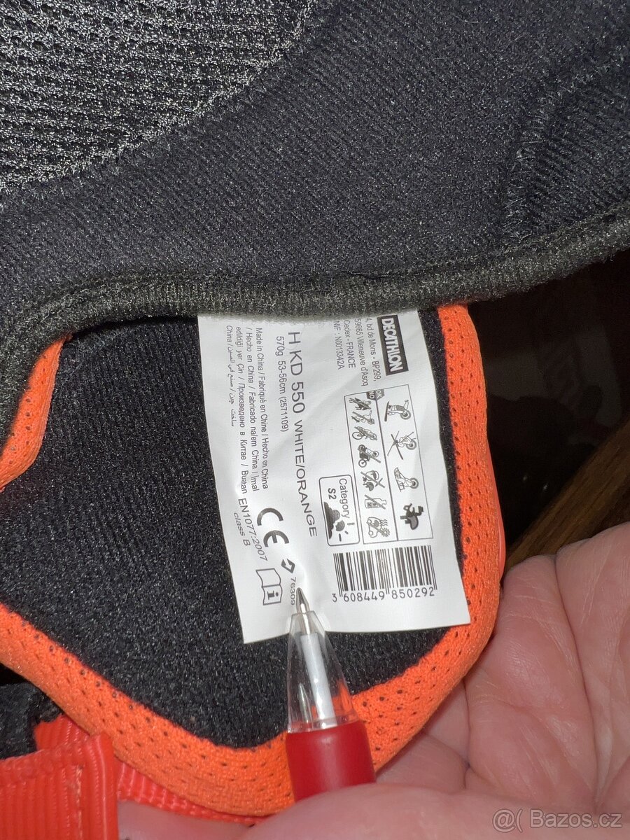 Lyžařská helma - 7