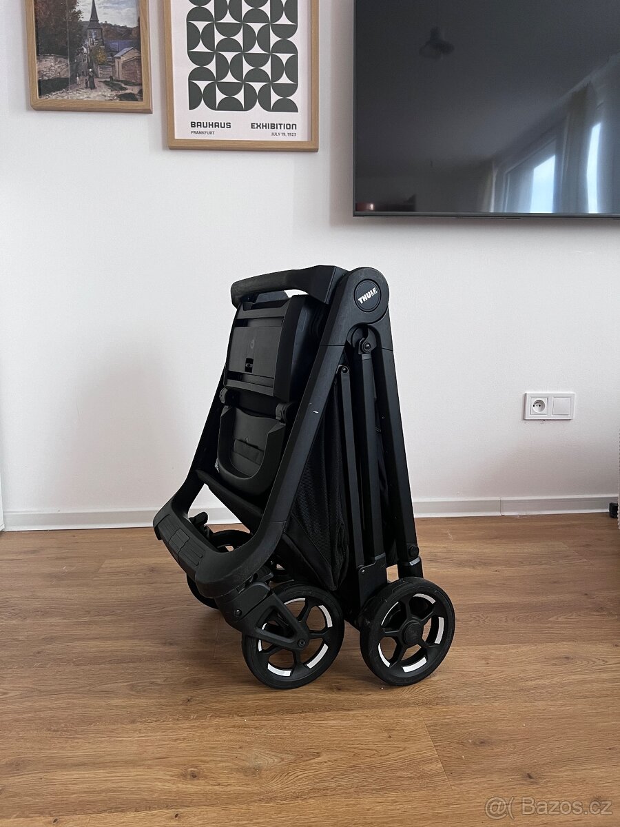Thule Shine Black - Černý městský kočárek - 7