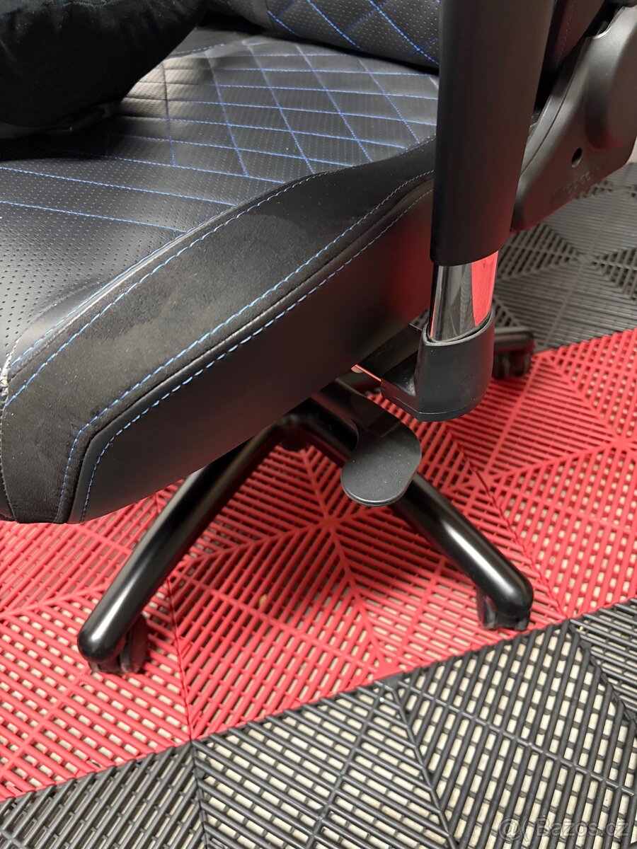 Noblechairs EPIC, herní židle, černá/modrá - 7