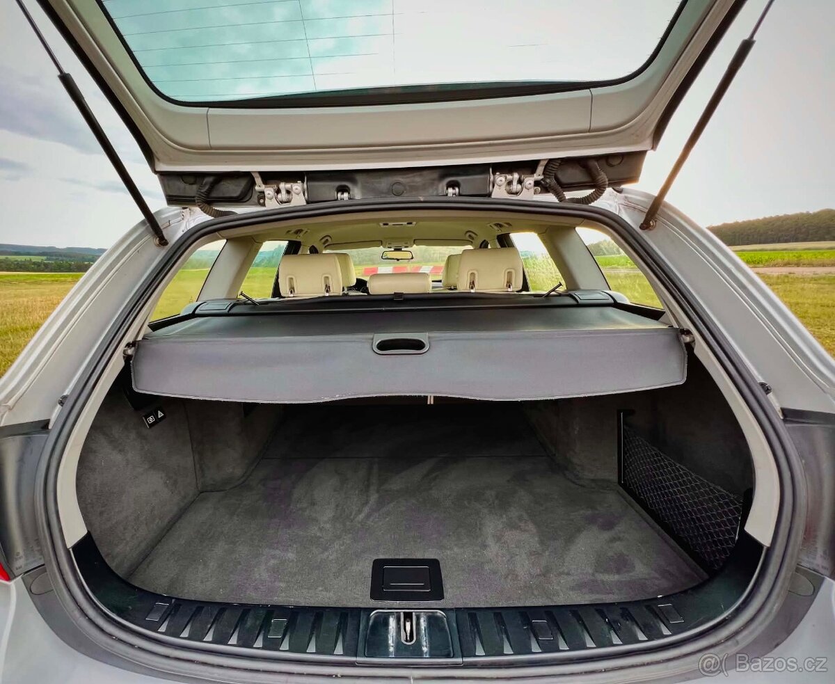 Prodám Bmw 320i e91 - 7